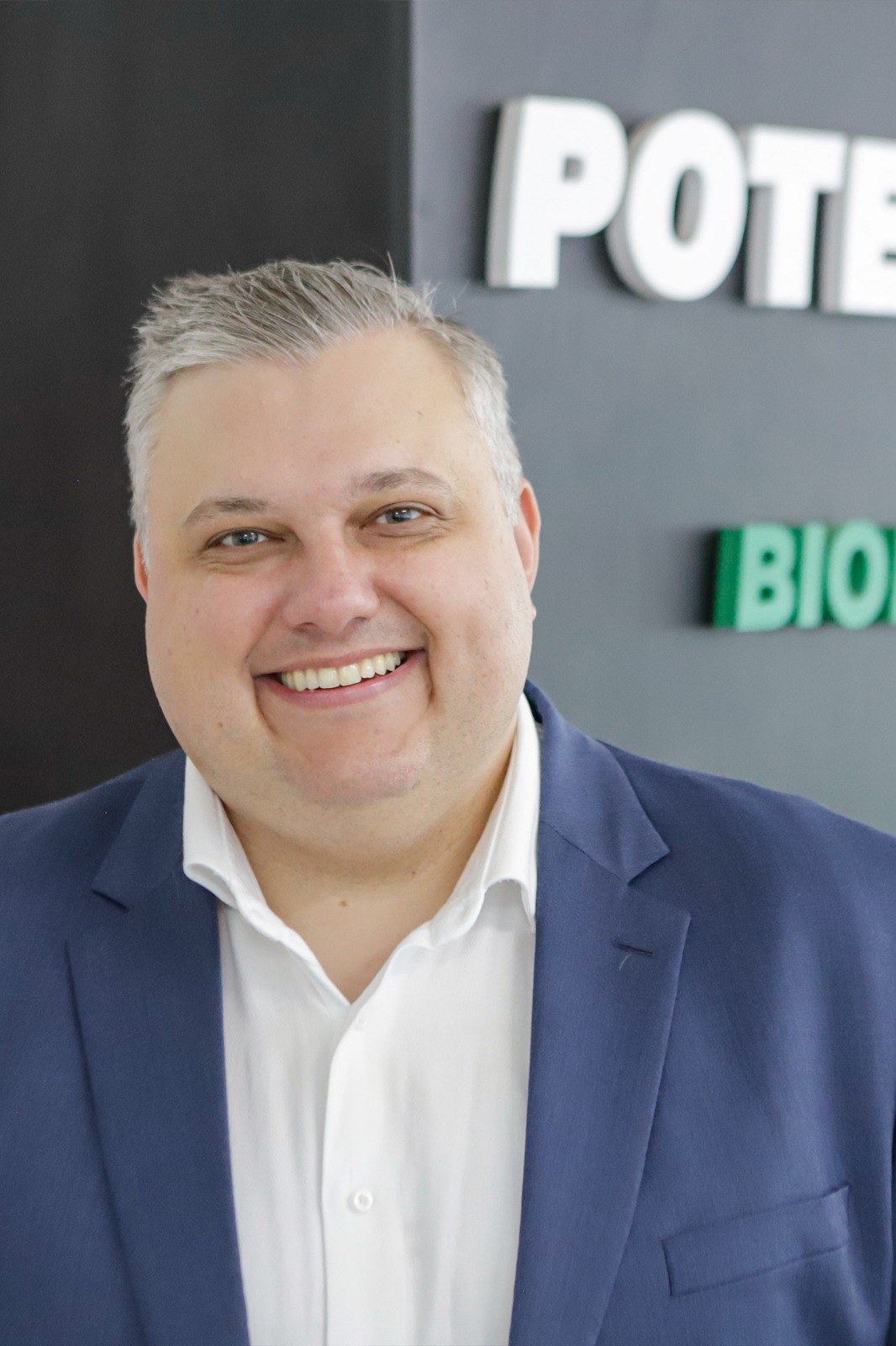 CARLOS EDUARDO HAMMERSCHIMDT